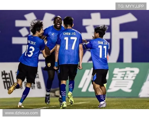 热身赛大连鲲城三球完胜赵健博